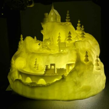 Azurefilm-PLA-Filament-Lito-White - PLA Glow filament Litho white Glow in the dark castle